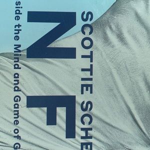 COPY - Doesn’t smell right on me